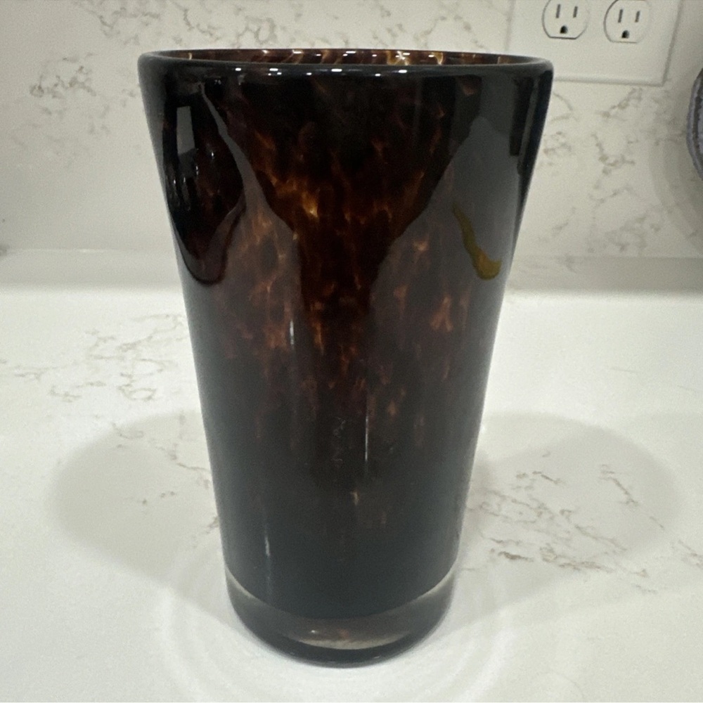 Vintage Tortoise Shell Pattern Art Glass Vase/Tumbler Hand Blown 6”
